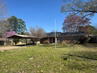 513 Laurel Ln, Hallsville, TX 75650