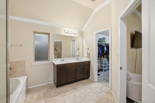 3406 candlepass, San Antonio, TX 78244