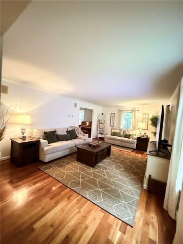 924 Deerfield Road, Elmira City, NY 14905