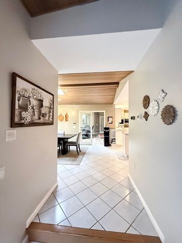 924 Deerfield Road, Elmira City, NY 14905