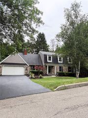 924 Deerfield Road, Elmira City, NY 14905