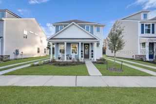 19 Whispering Oaks Cir, Okatie, SC 29909