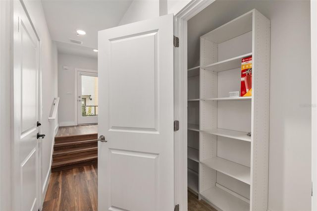 2601 SW WILLISTON ROAD 106, Gainesville, FL 32608