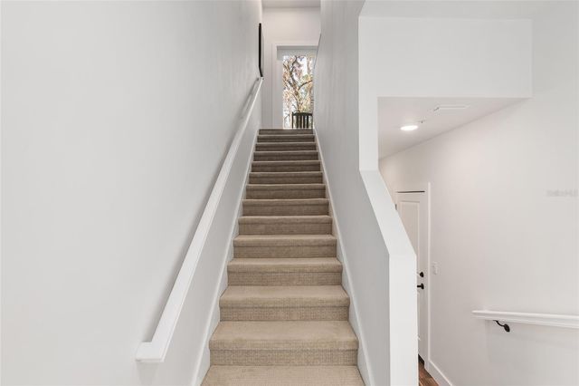 2601 SW WILLISTON ROAD 106, Gainesville, FL 32608