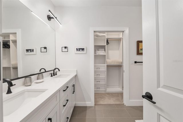 2601 SW WILLISTON ROAD 106, Gainesville, FL 32608