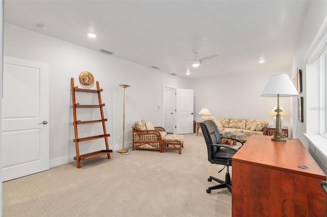 2601 SW WILLISTON ROAD 106, Gainesville, FL 32608