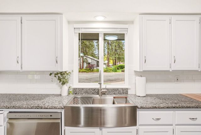 11213 N Astor St, Spokane, WA 99218