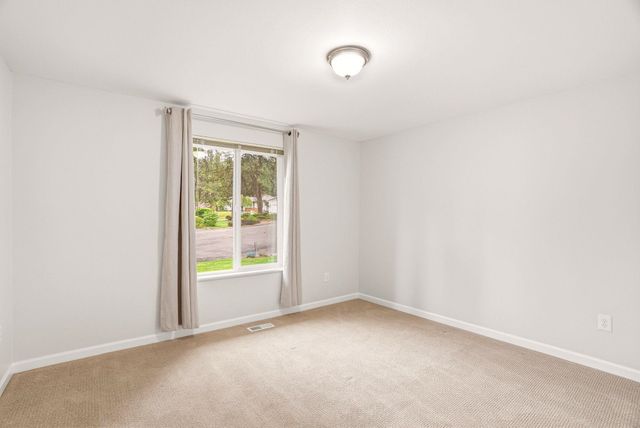 11213 N Astor St, Spokane, WA 99218