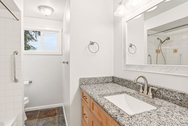 11213 N Astor St, Spokane, WA 99218