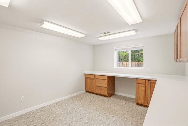 11213 N Astor St, Spokane, WA 99218