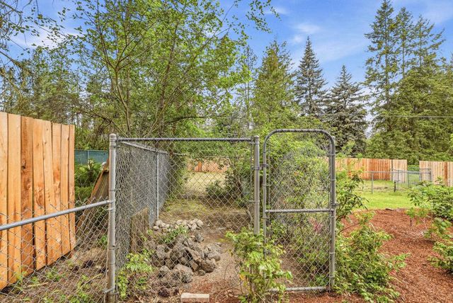 11213 N Astor St, Spokane, WA 99218