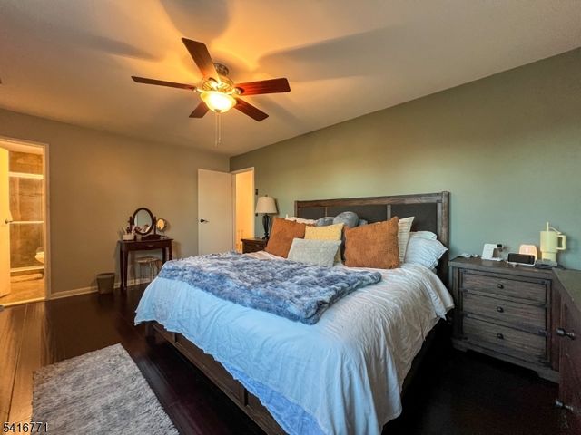 18 Hover Dr, Mount Arlington Boro, NJ 07856