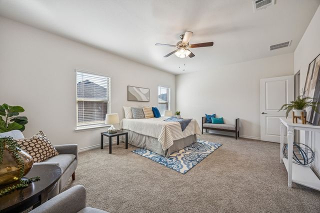 913 Loganberry Drive, Princeton, TX 75407