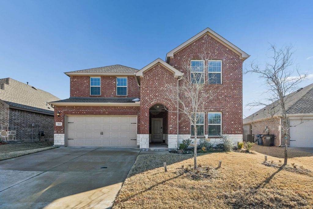 913 Loganberry Drive, Princeton, TX 75407