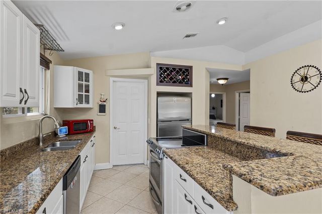 640 Desoto BLVD S, Naples, FL 34117