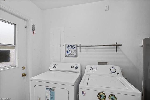 640 Desoto BLVD S, Naples, FL 34117