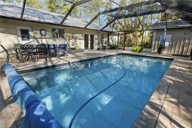 640 Desoto BLVD S, Naples, FL 34117