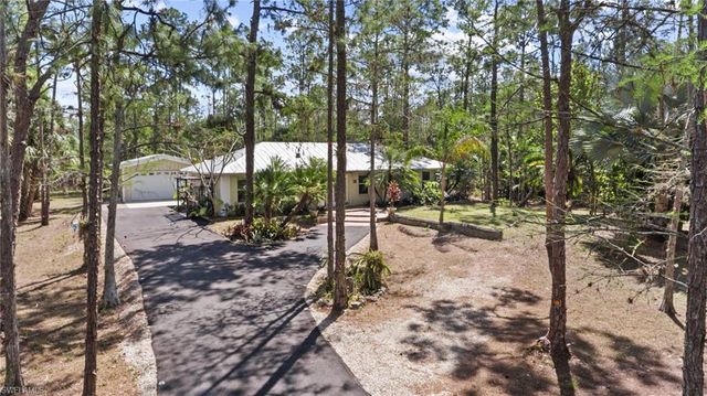 640 Desoto BLVD S, Naples, FL 34117