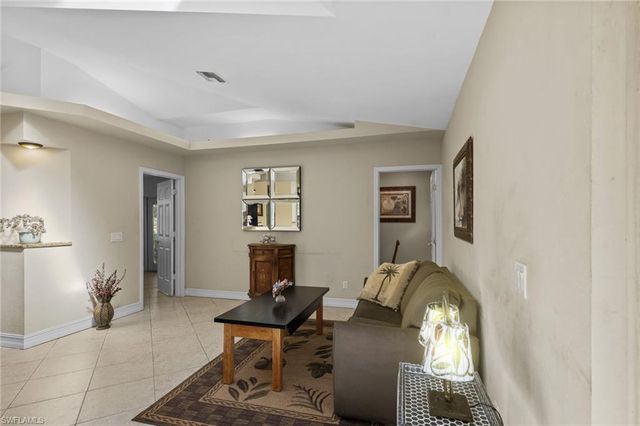 640 Desoto BLVD S, Naples, FL 34117