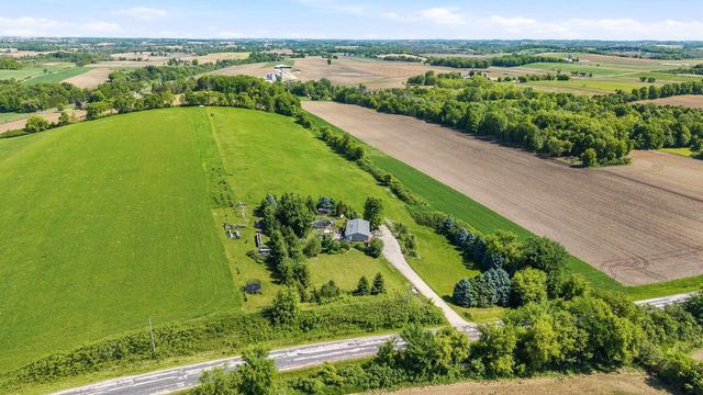 W2012 Racoon Road, Theresa, WI 53091