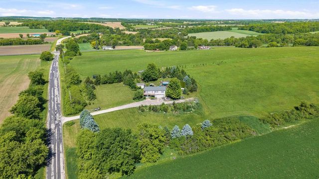 W2012 Racoon Road, Theresa, WI 53091