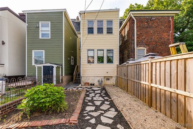 202 N 32nd St, Richmond, VA 23223
