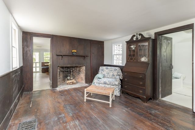 40 Scotchmans Lane, West Tisbury, MA 02575