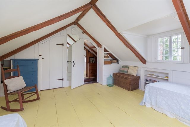 40 Scotchmans Lane, West Tisbury, MA 02575