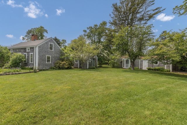 40 Scotchmans Lane, West Tisbury, MA 02575