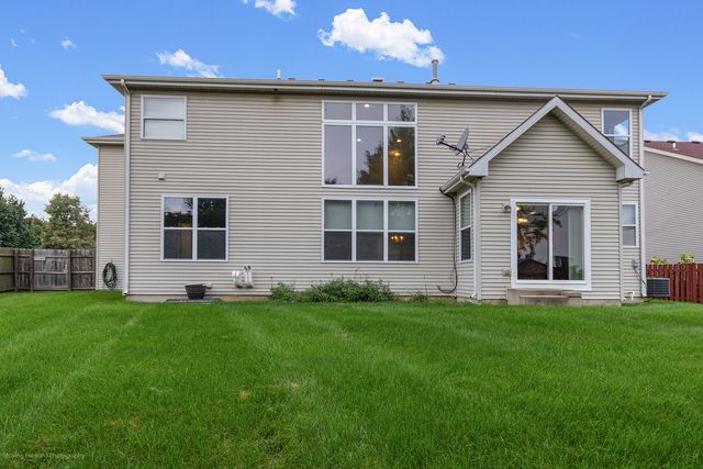 165 Sunflower Lane, Bartlett, IL 60103