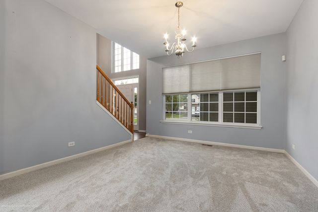 165 Sunflower Lane, Bartlett, IL 60103
