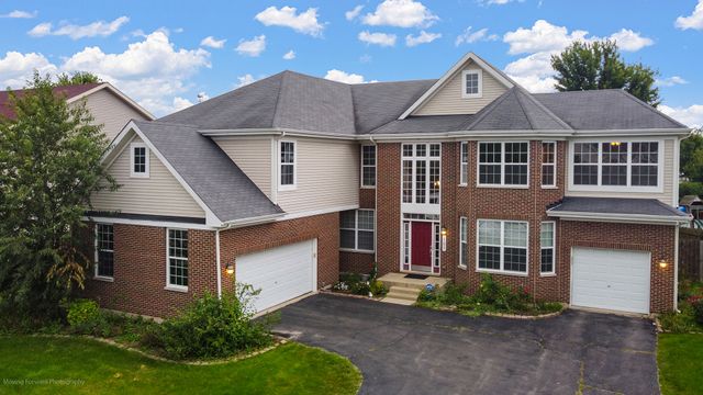 165 Sunflower Lane, Bartlett, IL 60103