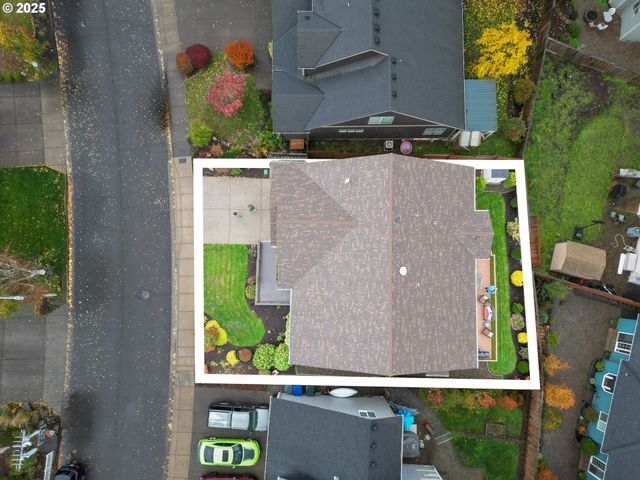 945 CARADON Ct, Salem, OR 97304