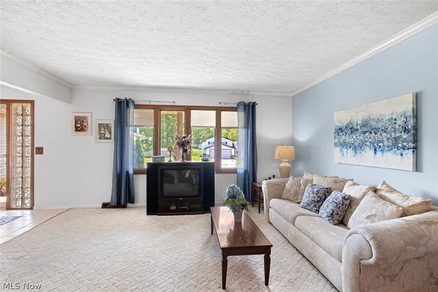 4512 Stary Drive, Parma, OH 44134