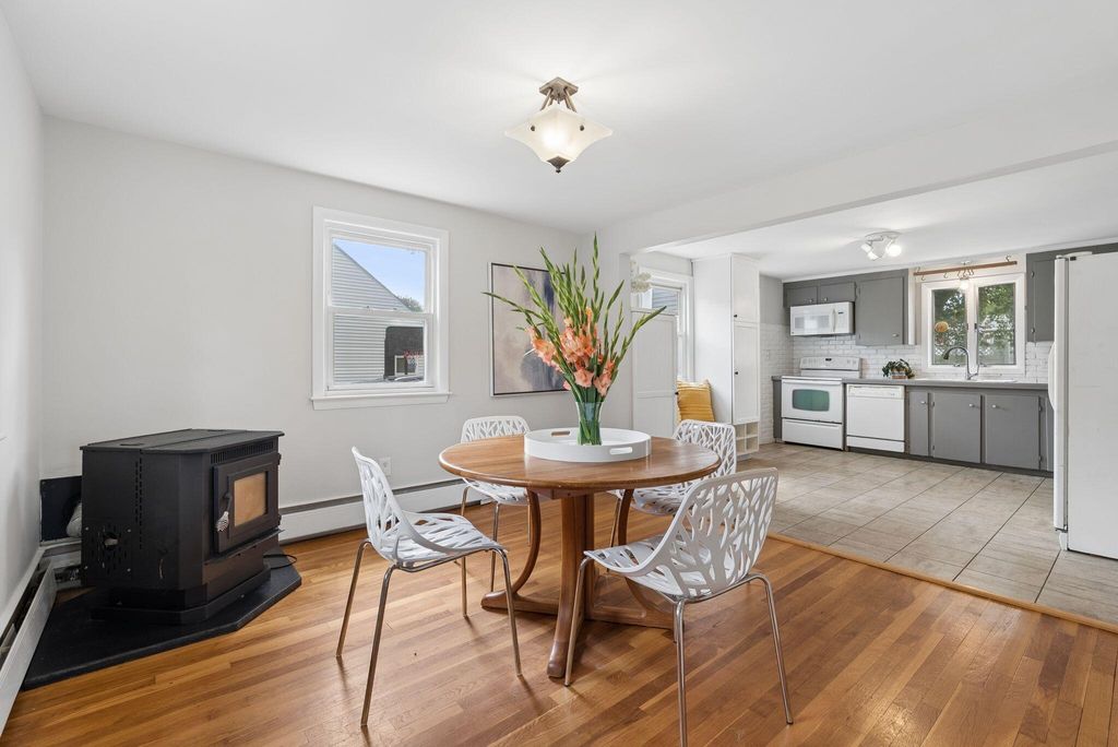 71 Hicks Street, Portland, ME 04103 — photo 3