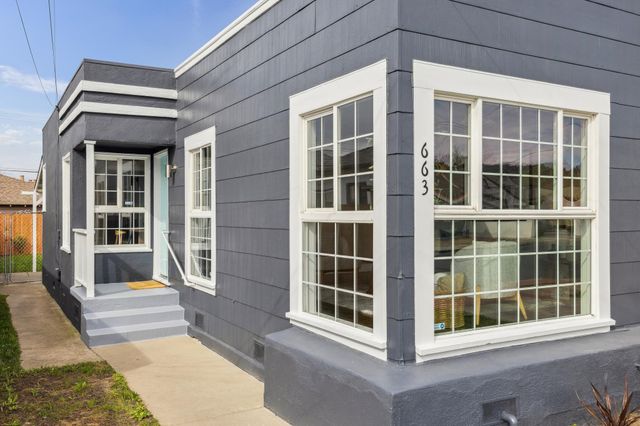 663 40Th St, Richmond, CA 94805