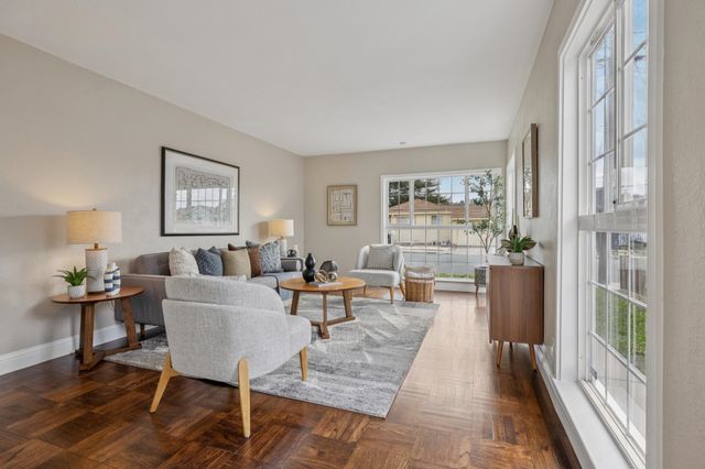 663 40Th St, Richmond, CA 94805