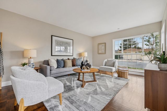 663 40Th St, Richmond, CA 94805