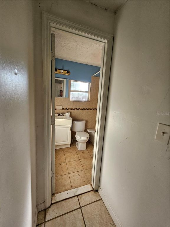 Image 21 of property listing at 7810 BOCA CIEGA DRIVE, St Pete Beach, FL 33706