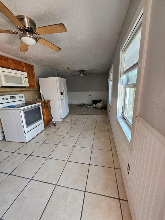 Image 5 of property listing at 7810 BOCA CIEGA DRIVE, St Pete Beach, FL 33706