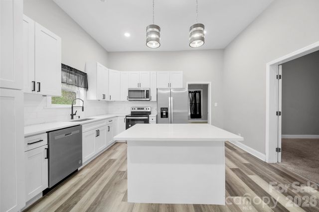 136 E Lacy Street, Chester, SC 29706
