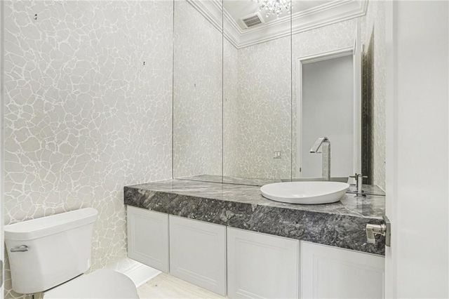 17213 Goddard Street, Overland Park, KS 66221