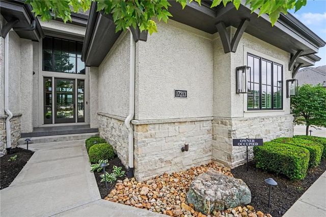 17213 Goddard Street, Overland Park, KS 66221