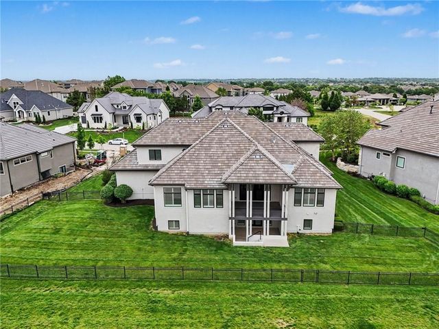 17213 Goddard Street, Overland Park, KS 66221