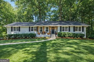 7 Thrushwood Road NE, Rome, GA 30161