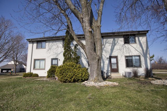 7222 S Delaine DRIVE, Oak Creek, WI 53154