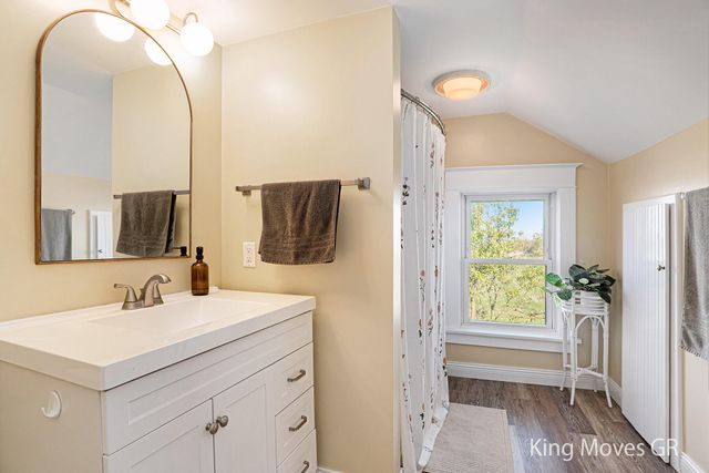 8600 S Keefer Highway, Portland Twp, MI 48875