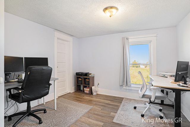 8600 S Keefer Highway, Portland Twp, MI 48875