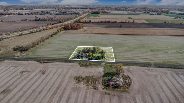 8600 S Keefer Highway, Portland Twp, MI 48875