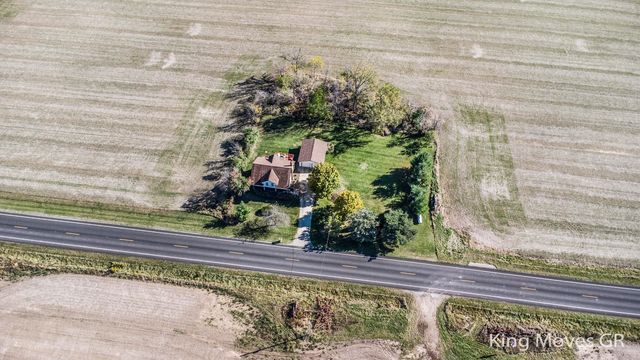 8600 S Keefer Highway, Portland Twp, MI 48875